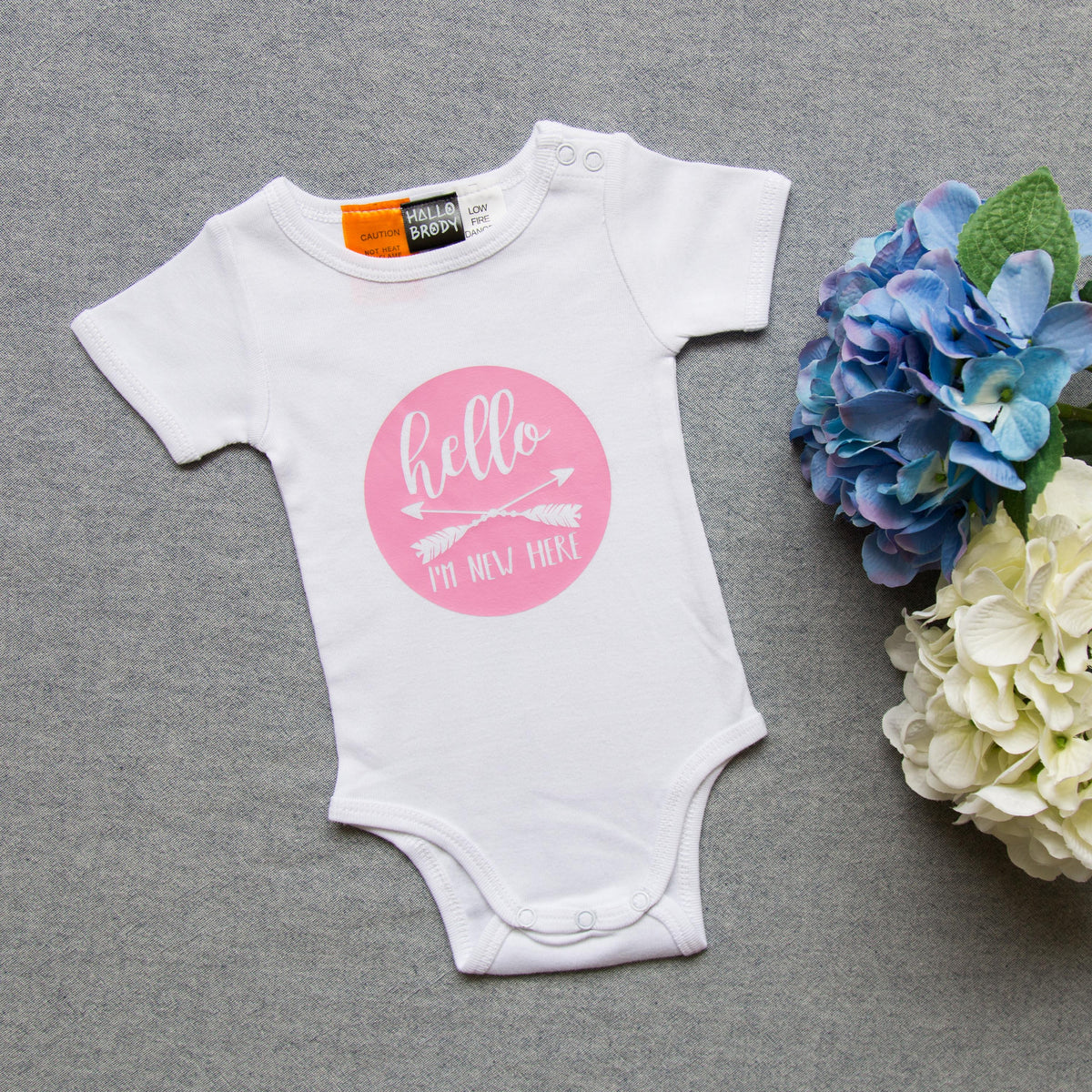 Hello I'm New Here Onesie – Hallo Brody - Main Image